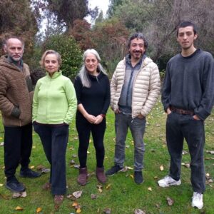 Rodrigo González Instagram - Después de más de 30 años, reencuentro con mis compañeros de @teatroimagen ensayando la obra "travesía" después de más de 10 años volveré a actuar en una obra. @susana.browne @ximena.nogueira #alan #rodrigo y acompañados de Felipe y Santi, pato y @carorickenberg ❤️❤️ 
Buena jornada en #parral
