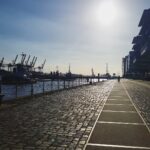Rona Özkan Instagram - Bei dem Wetter gibt es keine Ausrede 🏃🏻‍♀️ Elbstrand