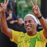 Ronaldinho Instagram - Valeu galera de BH!! Muito obrigado a todos que acompanharam esta linda partida, TMJ 🤙🏾