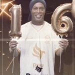 Ronaldinho Instagram - Venha comemorar o aniversário de 16 anos da @pichauoficial comigo e com a @r10team , as promoções estão imperdíveis 🤙🏾