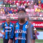Ronaldinho Instagram - Dia de relembrar meu primeiro gol pelo @clubqueretaro 🇲🇽🇲🇽