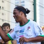 Ronaldinho Instagram - #TBT em Chapecó!!! Mt obrigado pelo carinho de todos no último fds! Galera alto astral e evento lindo... Até a próxima 🤙🏾 📷 @fotojuliagalvao @wilberphotosport