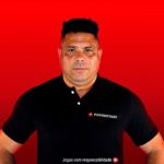 Ronaldo Instagram - Estou muito animado em anunciar que novamente faço parte da família @pokerstars. ♥️ Sempre fui um grande fã do jogo e estou ansioso para trabalhar em novos projetos no futuro. 👉🏽 Fique ligado na @ronaldotv_oficial - vou streamar alguns torneios em breve!
