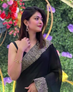 Rooqma Ray Instagram - Every day is a reason to celebrate when you wear BLACK.

#instagram #instagood #instadaily #instafashion #instalove #black #blacksaree #sareelove #indianwedding #weddingseason #instaphoto