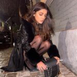 Rosanna Jegorel Instagram – Never forget my lipgloss Odette en Ville