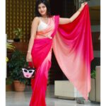 Ruchira Jadhav Instagram - Flaunting everything that I have.. Saree & Smiles….💖🧡 📸 : @javaharphotography