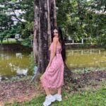 Ruhanika Dhawan Instagram - Happiest in the green ☘️☘️ #bangkok #ruhaanikadhawan #shoot