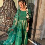 Ruhanika Dhawan Instagram - Praveksha pratham done! #kathak Outfit @aachho Stylist & Pr @dinky_nirh