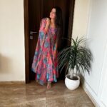 Ruhanika Dhawan Instagram – This outfit deserves its own moment 💕

wearing : @ambraee_ 

#ruhaanikadhawan #indianwear #rakshabandhan #ambraee_