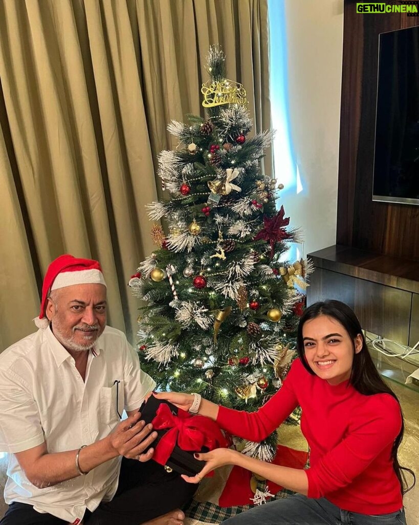 Ruhanika Dhawan Instagram - Dad...or rather I should say my real-life Santa’s festive surprise just made this Christmas extra special! 🎄✨ Unwrapping the magic of ‘Youva Dazzle’ journals, turning every thought into a sparkling memory.📓💖 Grateful for these heartwarming moments and the creativity that my dad inspires. Wishing you all a season filled with love, joy, and a touch of sparkle! ✨🎁 #Dazzle #Journals #YouvaWorld #festive #Youva #YouvaSatinFabric #caseboundnotebook #satincovers #journal #sequence #Learn #Think #create #trend #trending #buynow #ChristmasMagic #youvaproducts #festivegifts #ruhaanikaforyouva #ruhaanikadhawan #fyp