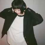Ruka Instagram - 【Sponsored】 台北の温度は秋くらいな感じ とても気持ち良いー お気に入りのオーバーサイズアウター メンズスタイルな感じで ブラックホワイトコーデ 相変わらずソニーのヘッドホンでLookを決めて 自由とクールな感じでー♪ #PR #ソニーヘッドホン #styles #WHCH720N Sponsored by Sony Marketing Inc.