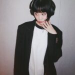 Ruka Instagram - 【Sponsored】 台北の温度は秋くらいな感じ とても気持ち良いー お気に入りのオーバーサイズアウター メンズスタイルな感じで ブラックホワイトコーデ 相変わらずソニーのヘッドホンでLookを決めて 自由とクールな感じでー♪ #PR #ソニーヘッドホン #styles #WHCH720N Sponsored by Sony Marketing Inc.
