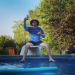 Ryan Merriman Instagram – Turn off the TV ….get outside with people you love and drink a beer on a diving board. Cheers to all my friends, family and fans. Here’s to a blessed weekend.