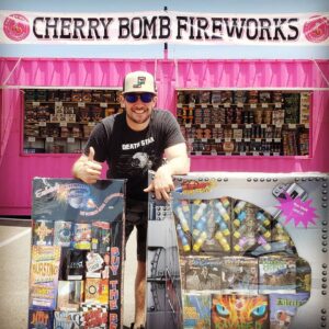 Ryan Merriman Instagram - Well, this just happened..... Hahah!!
Hurry up #4thofjuly, thanks again @cherrybombfireworks you guys rock!
#favoriteholiday #goodtimes #happybirthdayamerica @lanefrostbrand