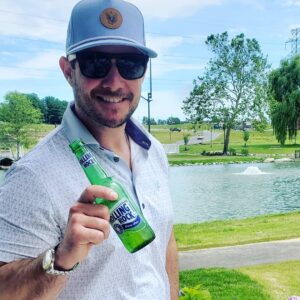 Ryan Merriman Instagram - I don't always drink beer in Pennsylvania, but when I do..... I drink Rolling Rock 
Stay thirsty my friends #cheers🍻 #goodtimes