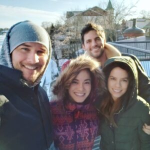 Ryan Merriman Instagram - We might freeze to death but we're gonna make a hell of a movie!!😂Haha.
Cant wait to start filming with this bunch.@brantdaugherty @kimhidalgo @lanamckissack #goodtimes #goodpeople #frenchfries are now a bargaining tool☝️