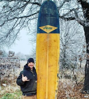 Ryan Merriman Instagram - I love my dad and all the amazing things I find in his barns #hobielongboard #og #hobie #hellyes #shakabrah ...always good times on my land.