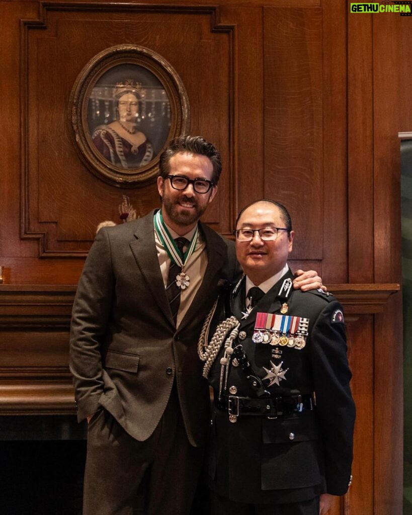 Ryan Reynolds Instagram - Receiving the Order of British Columbia is the honour of a lifetime. I could have been born anywhere but I had the dumb and incredible luck to be made in Vancouver. **Contrary to my earlier belief, the award is NOT a political appointment.** It’s merely symbolic and holds no real power. To that end, I may have made some promises to several folks working at Minerva’s restaurant in Kerrisdale - as well as Tyler who works in the produce section at Safeway on 4th and Vine. Grouse Mountain will never be a giant slip ‘n slide. Mountains don’t work that way. I shouldn’t have mentioned it much less commissioned detailed CAD drawings. Nor can I make the Vancouver Art Gallery my personal residence. That’s another overreach. Apologies to the gallery staff for any misunderstanding this morning. It isn’t “happy hour somewhere”. You have a job to do and I was out of line. ❤️🇨🇦❤️ Thank you, @lgjanetaustin and @davidebybc and everybody on the OBC selection committee. Also, huge thanks to my three older brothers, Patrick, Terry and Jeff as well as my mom, Tammy… we’re always there for each other. No matter what. Love you. p.s. Being home for 24 hours made my life 10,000 hours better. 🇨🇦🇨🇦