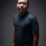 Ryan Vasquez Instagram - Vem aprender espanhol com minhas musicas se inscrevendo no meu canal no YouTube. Vem ouvir reggaeton ou música Latina. Vem aprender comigo! A vida tem muitos momentos. Nestos anos morando no Brasil aprendi muitas coisas, coisa que só podemos aprender vivendo. Quero falar que estou muito feliz graça a Deus primeiramente. Obrigado a todo que estão por perto e me dando as força para continuar a luta Também quero falar que estou orgulhoso de mim por Cada passo, cada lágrima, por cada "não" que recebi e continuava tentando. Quero agradecer também cada um que se afastou por "x" motivo. Sem explicação Porque infelizmente ter um espaço na minha história. Com toda Humildade eu respeito a todos! 😍 #ryanvasquez Fotos: @fotografojohnelder Humaitá, Amazonas