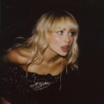 Sabrina Carpenter Instagram - Eras Tour lol WOW Mexico City nights 123 you have been the most welcoming incredible crowds i can’t believe how lucky i am to play for u @taylorswift :’) love u to the moon and to saturn i will never forget this weekend ♡ ♡ See you tonight NIGHT 4