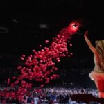 Sabrina Carpenter Instagram - ily guys more than anything 2 shows left in the US <3