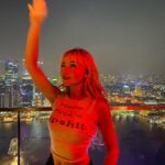 Sabrina Carpenter Instagram - i don’t singapore i sing amazing