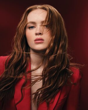 Sadie Sink Instagram - Happy to announce I am joining @armanibeauty as their newest global ambassador #armanibeauty