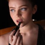 Sadie Sink Instagram - Venice with @armanibeauty #Armanibeauty #ArmaniMakeup