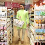 Sai Lokur Instagram - Husband suprises me with Miniso❤️ They have amazing diwali offers going on which you cant miss. You can choose from different fragrances, scented candles, diffusers, perfumes, car freshners and a lot more. Go check out thier store and have a happy and fun filled Diwali this year. Address - Shukrawar Peth Rd, opposite Millenium Garden- Party Lawns, near BSC Mall, Tilakwadi, Belagavi, Karnataka 590006 Phone: 090361 75108 #MinisoDiwaliVibe #diwaligifts #diwaligifting #diwalihampers #vlogger #influenceralert #shoppingday #husband #goodboy #goodvibesonly #miniso #surprise