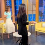 Salma Hayek Pinault Instagram - What a morning at @goodmorningamerica! Always so much fun! So excited for you all to watch my episode of Black Mirror ‘Joan is Awful’ with @annefrances out tomorrow on @netflix ¡Qué mañana en @goodmorningamerica! ¡Siempre tan divertido! Tan emocionada de que todos ustedes vean mi episodio de Black Mirror ‘Joan is Awful' con @annefrances mañana en @netflix