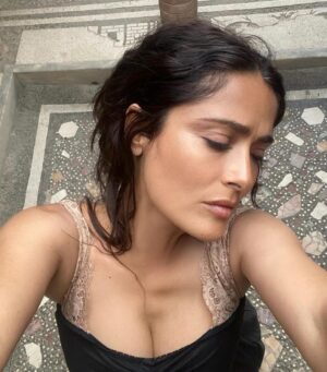 Salma Hayek Pinault Thumbnail - 1 Million Likes - Most Liked Instagram Photos