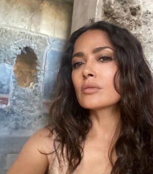 Salma Hayek Pinault Thumbnail - 1 Million Likes - Most Liked Instagram Photos