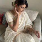 Saloni Khanna Instagram - Saree not sorry 😜 #desikid #sareechick #indianwear #happykid