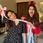Saloni Khanna Instagram - A very merry Christmas. Swipe to the end to see my Christmas wish ! #christmas23 Red Chillies Entertainment