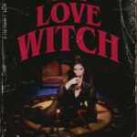Samantha Robinson Instagram - Happy Halloween bbs 🔮👻🎃love y’all 🖤artwork by Elizabeth Boolsky