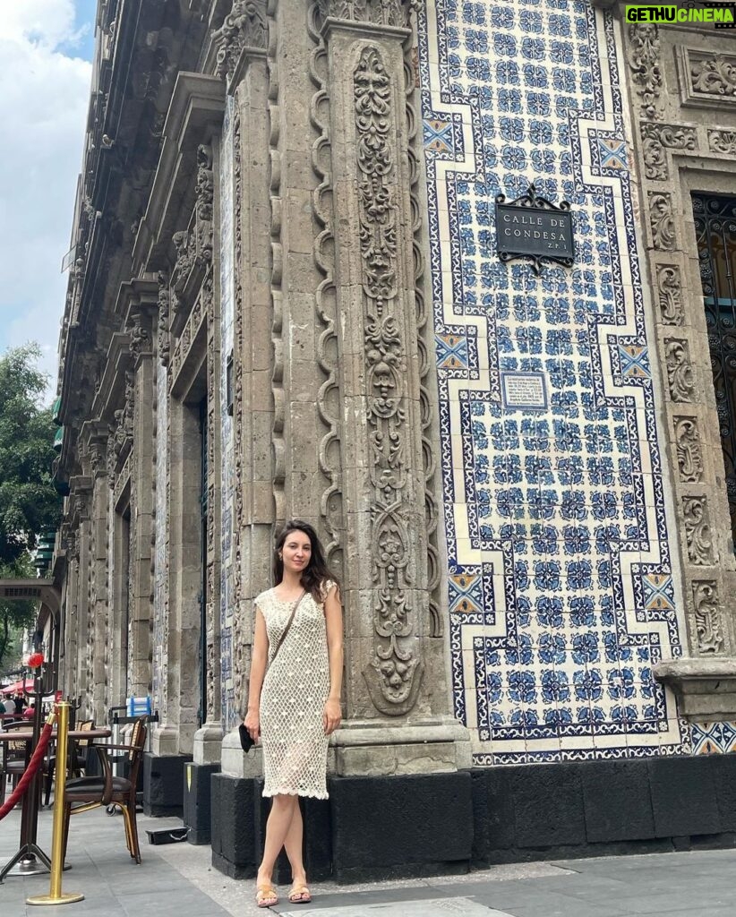 Samantha Robinson Instagram - CDMX eres una maravilla. Te adoro ❤️ Mexico City, Mexico