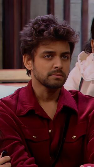 Samarth Jurel Instagram - Samarth is the Undisputed Entertainment King 👑 
He wears the Crown and We Applaud 👏 

#SamarhJurel #TeamSamarth #Entertainer #Chintu #BiggBoss17 #BB17