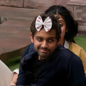 Samarth Jurel Instagram - Cuteness Level : Extreme 😍 
Proceed with Caution, He might steal your Heart 🫶🏻

@officialjiocinema @endemolshineind @colorstv 

#SamarthJurel #TeamSamarth #Cute #Entertainer #BB17 #BiggBoss17