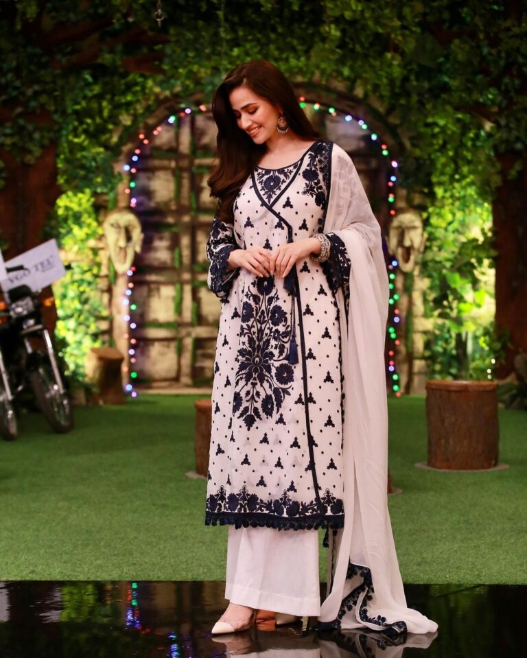 SanaJaved 181