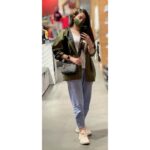 Sana Javed Instagram – 🛍