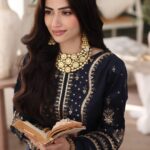 Sana Javed Instagram – “Ishq Attish” Raw silk collection by @mohagniofficial available now.

Stay tuned for more at www.mohagni.com

Makeup artist  @theshoaibkhan.official

Styling – Zainab Naqvi @imzainabnaqvi110

Photographer @deeveesofficial 

#mohagni #weddingformals #rawsilk #festiveformals #formals