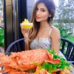 Sana Sultan Instagram – Cheers to the Best Seafood i ever had🦞🤤
@8attrinity I am highly impressed with the tasty food 🍲& mocktail that i had 🍸..The location & ambience being the bonus!!🥰
Loved it❤️
📸: @iammitalitelang 😘
.
.
.
.
.
#sanasultankhan #sanasultan #sanasultaan #sydneyrestaurant #sydneyrestaurants #8attrinity Sydney, Australia