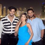 Sana Sultan Instagram - When work & fun goes hand in hand🤍✨ Loved being part of yesterday’s Event party at yatch… met some fab creators & Artists from other country as well… Dubai being that place that brings all the creators under one roof! ❤️ Special mention to @belal_afzal @usmanjazba for making it happen…😇 Dubai Creek Harbour
