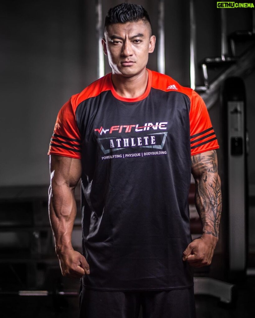 Sangay Tsheltrim Instagram - My last photoshoot as a professional bodybuilder, 2017. After completing my military training, I came to realize that our bodies can achieve anything if our minds are set on it. Train your mind, and your body will follow. "Your body is your most priceless possession. Take care of it." - Jack Lalanne #champion #bodybuilding #muscle #fitness #actor #soldier #champion #jawan #lingpoen #singye