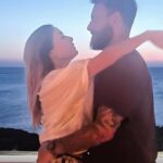 Sarah Felberbaum Instagram - Così. Per il resto della nostra vita. Auguri amore mio. Ti amo follemente. #mytoyboyhasbecomeaman #youngerhusbandkeepingmeyoung #13yearsandcounting Italy