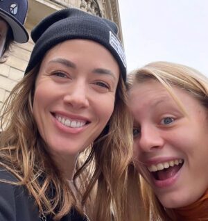 Sarah Felberbaum Instagram - You and Me throughout the years, around the world, together. More than friends, more than we could have imagined. A love that belongs to you&me and no one else. 

Auguri piccoletta mia. Grazie della fiducia che mi hai dato negli anni, dell’amore folle che mi dimostri e che mi fa sentire speciale e mi ha reso una persona migliore. 

Non vedo l’ora di vedere come continuerà questa fantastica avventura. 

#gaia18 #buddies #tiamo
@gaiaaderossi ❤️