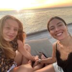 Sarah Felberbaum Instagram - You and Me throughout the years, around the world, together. More than friends, more than we could have imagined. A love that belongs to you&me and no one else. Auguri piccoletta mia. Grazie della fiducia che mi hai dato negli anni, dell’amore folle che mi dimostri e che mi fa sentire speciale e mi ha reso una persona migliore. Non vedo l’ora di vedere come continuerà questa fantastica avventura. #gaia18 #buddies #tiamo @gaiaaderossi ❤️