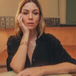 Sarah Felberbaum Instagram - My summer with @bulgari #Bulgari #BulgariJewelry #Divasdream #adv