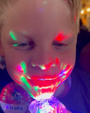 Sarah Felberbaum Instagram - Le mie persone preferite in uno dei miei posti preferiti. 

Un weekend pieno di amore. 
Grazie Noah. 

#noahturns7 #ironman #ohwow