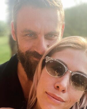 Sarah Felberbaum Instagram - Così. Per il resto della nostra vita. 

Auguri amore mio. Ti amo follemente. 

#mytoyboyhasbecomeaman #youngerhusbandkeepingmeyoung #13yearsandcounting